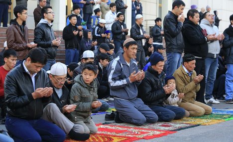 Праздничный намаз прошел в мечетях Казахстана